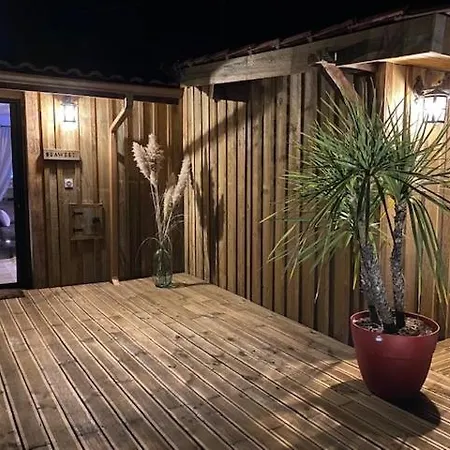 Seawest Chalet *